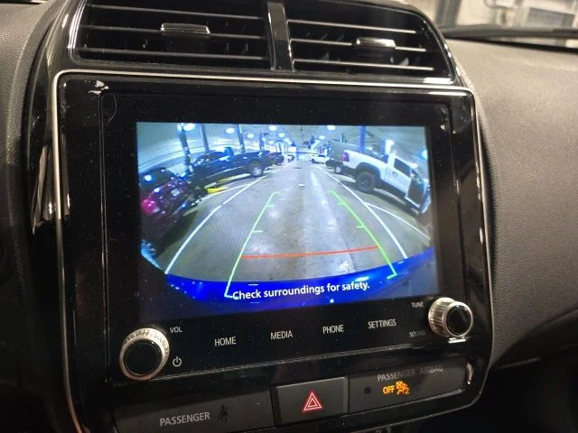 Used 2024  Mitsubishi 2.0 SE image 15