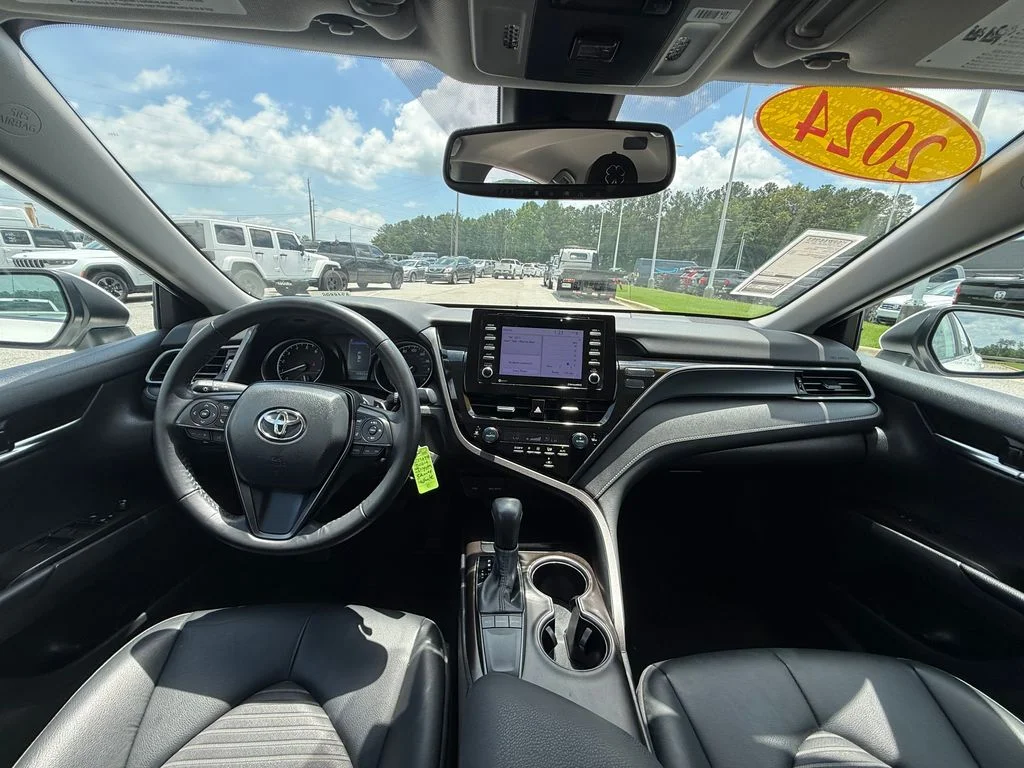 Used 2024 White Toyota SE image 7