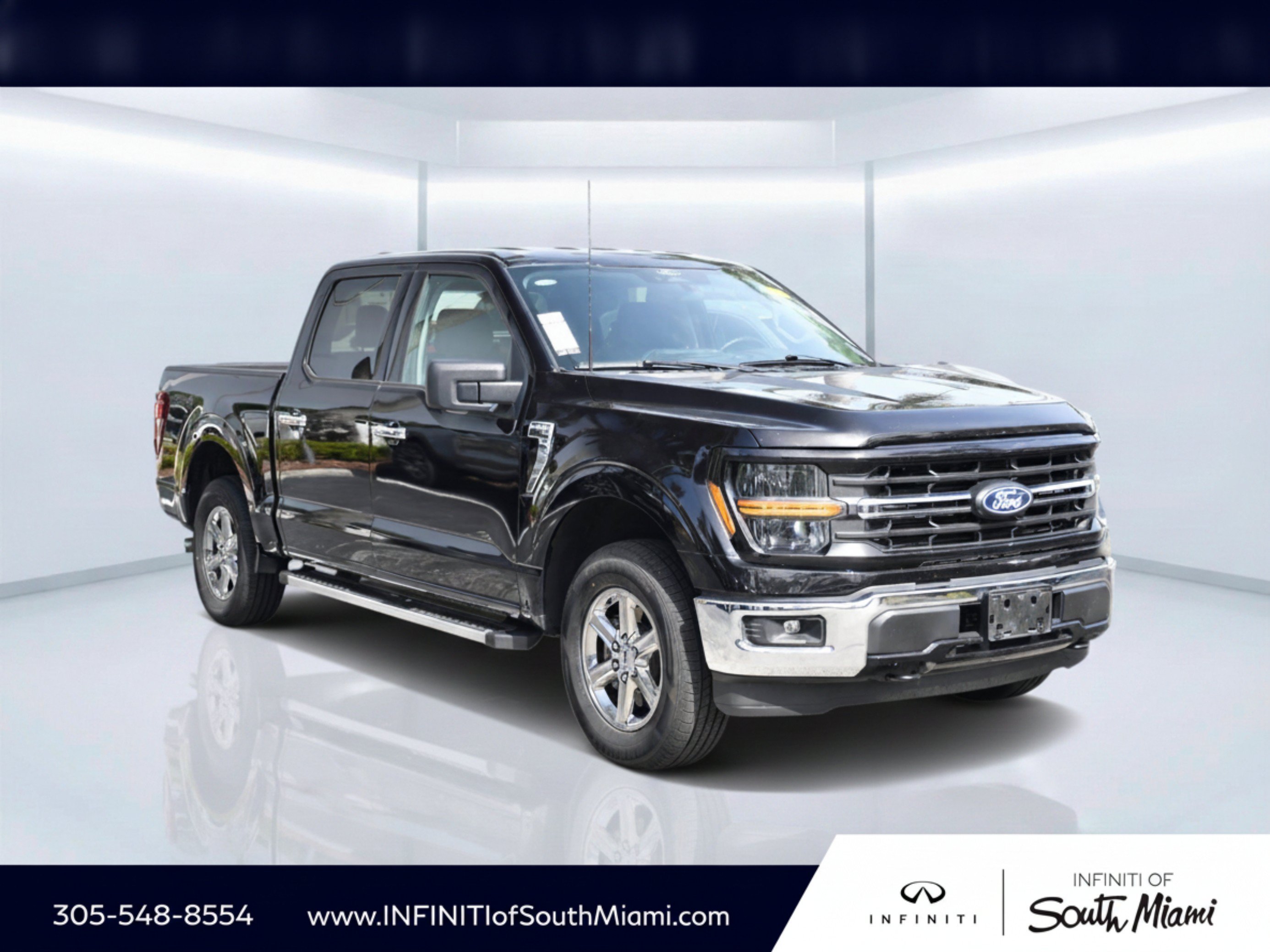 Used 2025 Black Metallic Ford XLT image 3