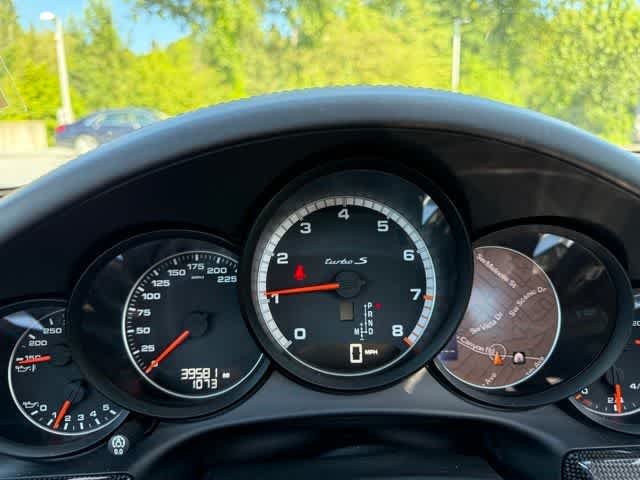 Used 2015 Silver Porsche Turbo image 15