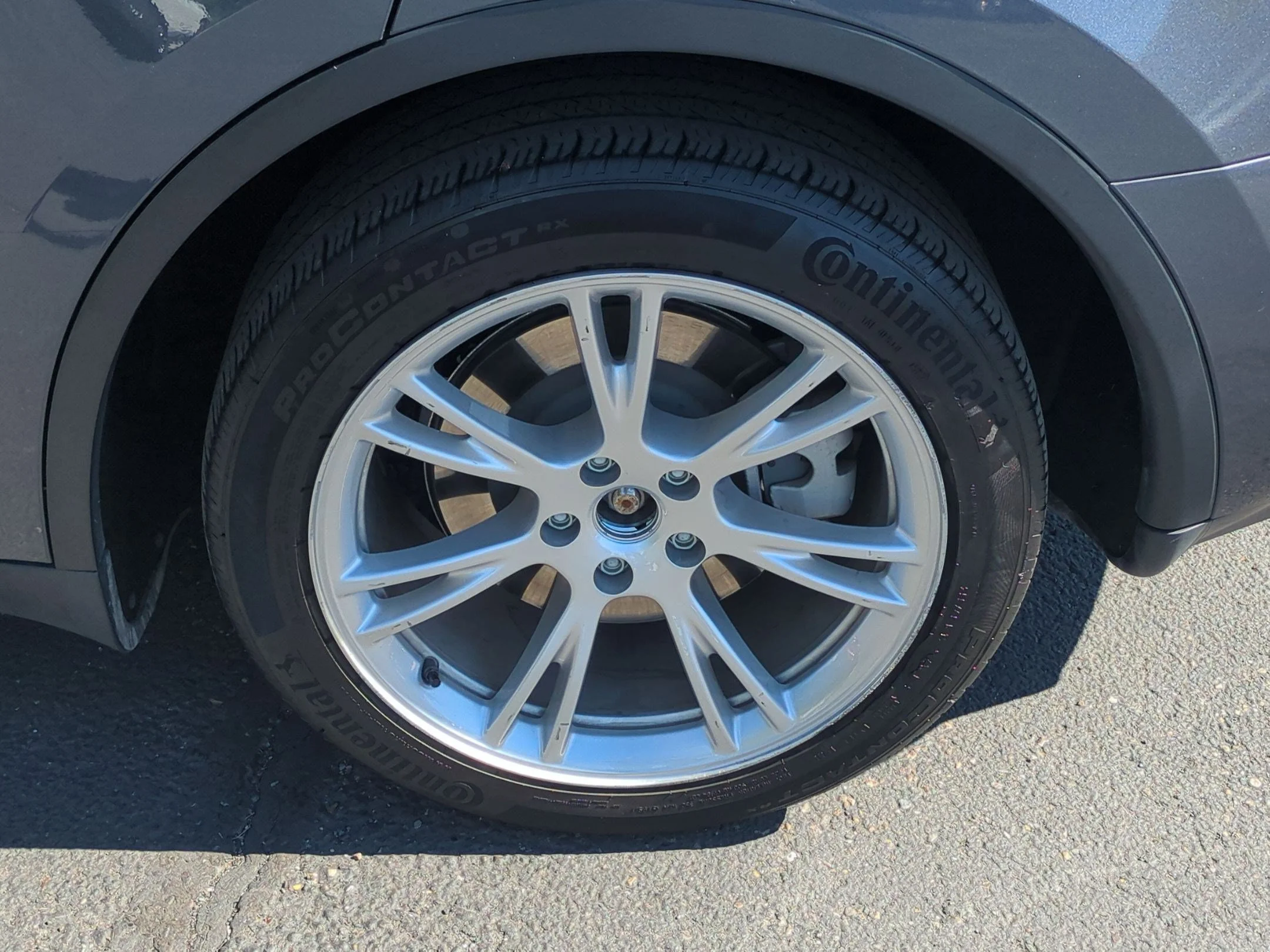2023 Tesla Model Y Long Range - Photo 13