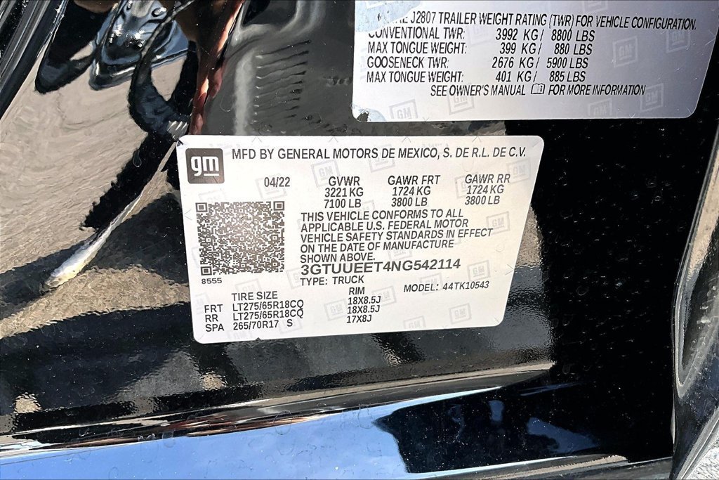 Used 2022 ONYX BLACK GMC AT4 image 35