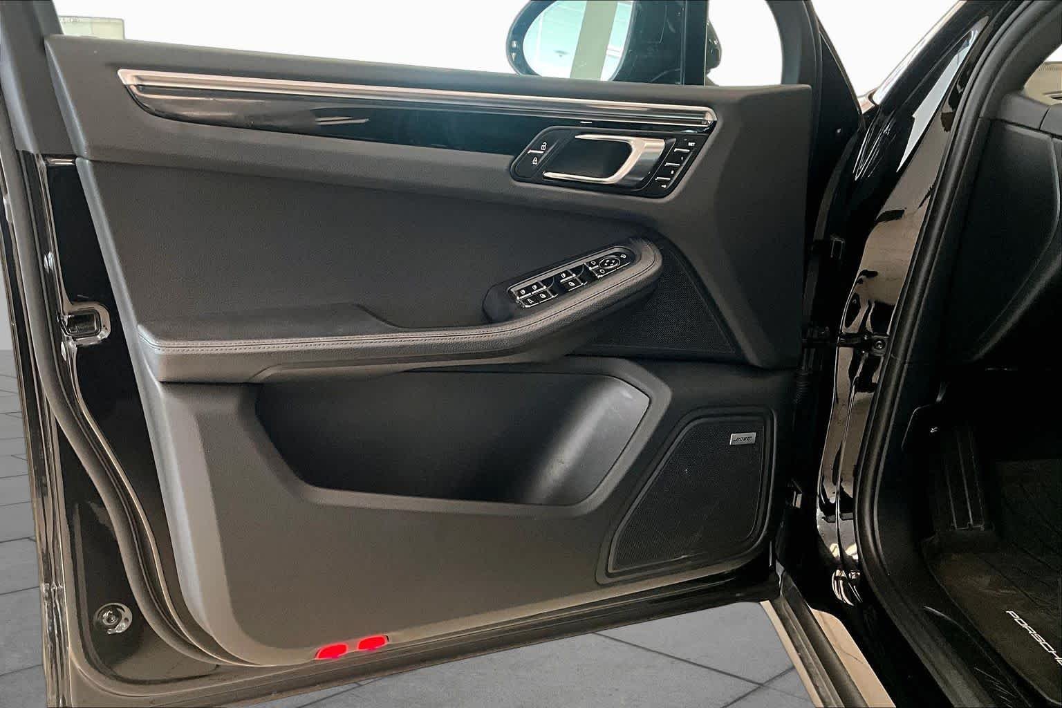 Used 2022 Black Porsche  image 19