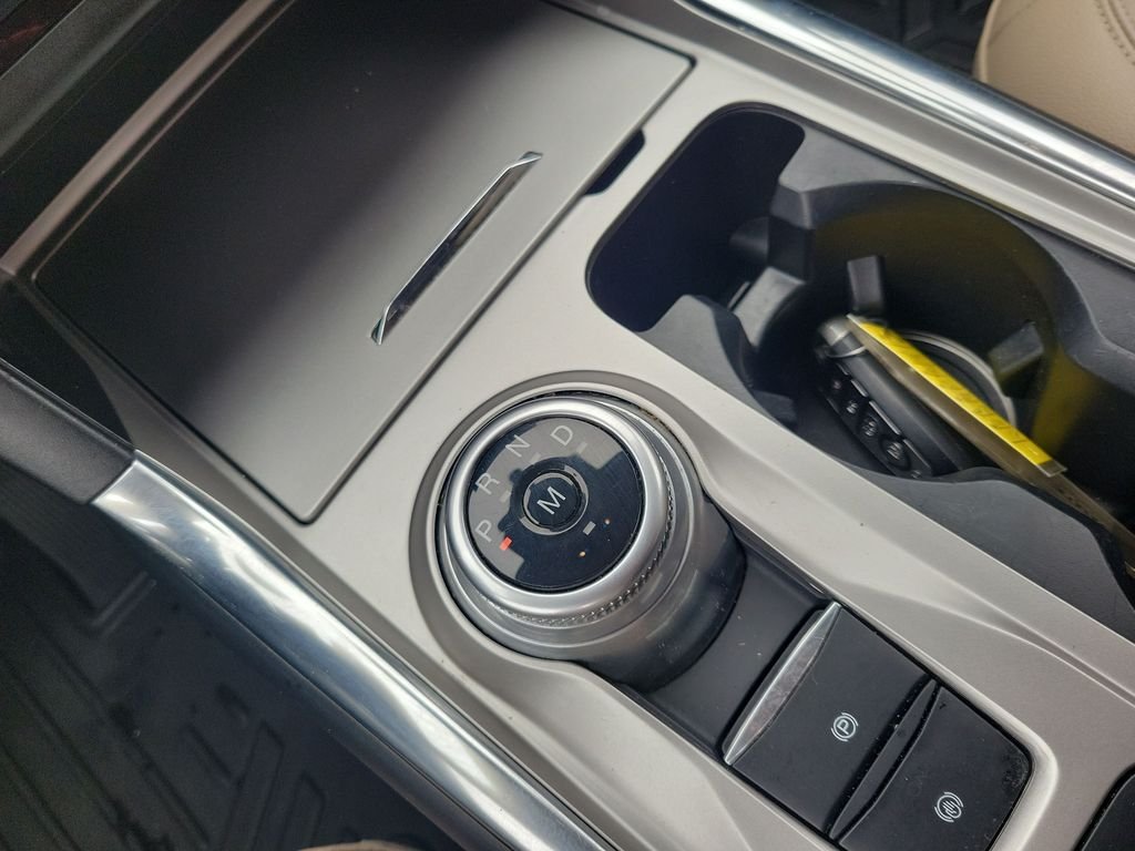 Used 2020 Silver Ford Limited image 27
