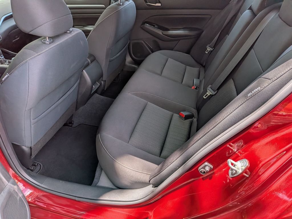 Used 2021 Red Nissan 2.5 SV image 25