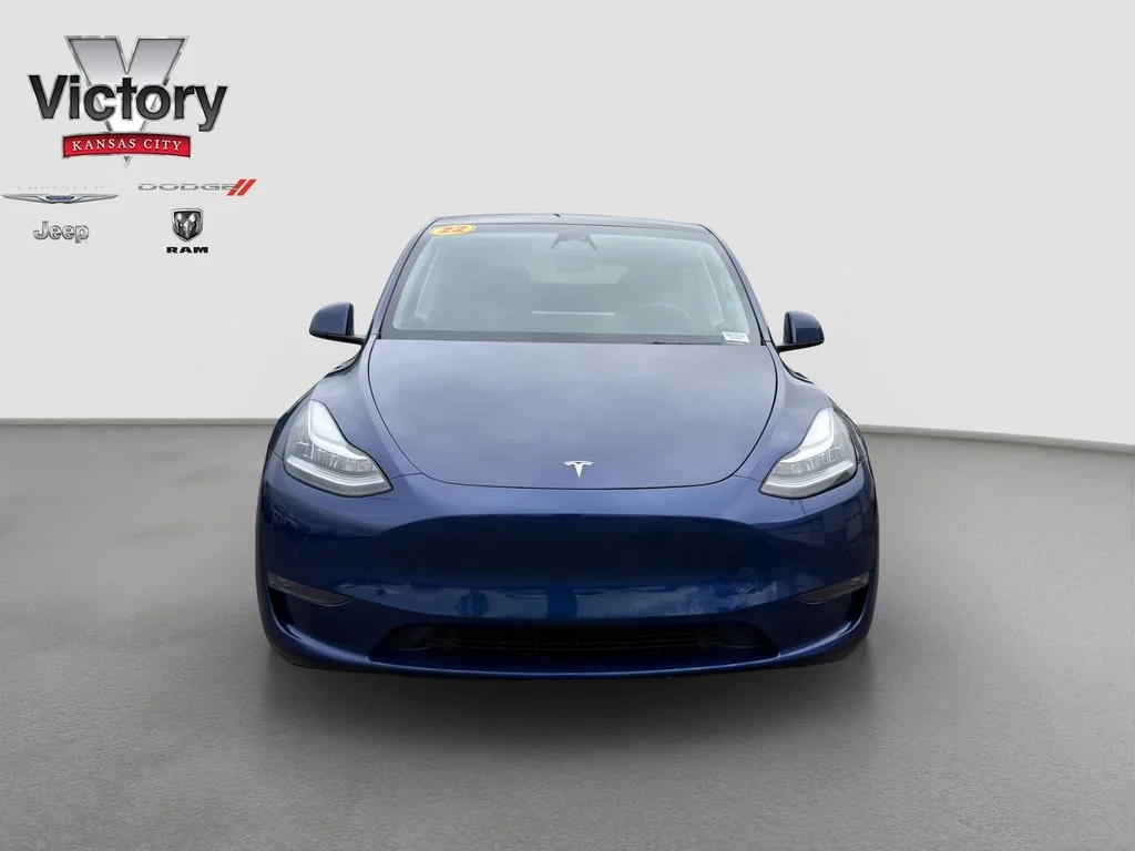 Used 2022 Tesla Model Y Long Range with VIN 7SAYGDEE6NA019770 for sale in Kansas City