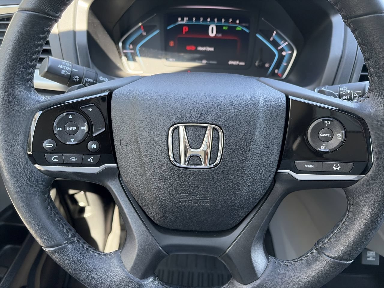 Used 2020 Modern Steel Metallic Honda EX-L image 21