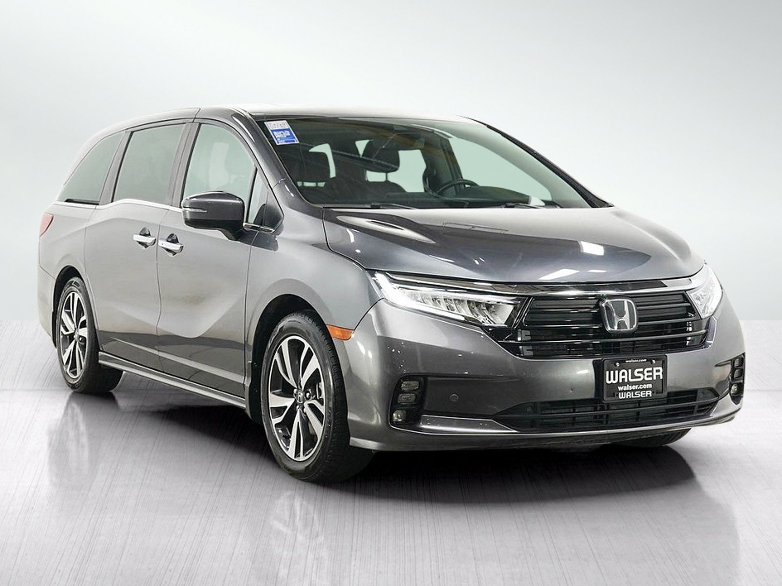 Used 2024 Gray Honda Touring image 8