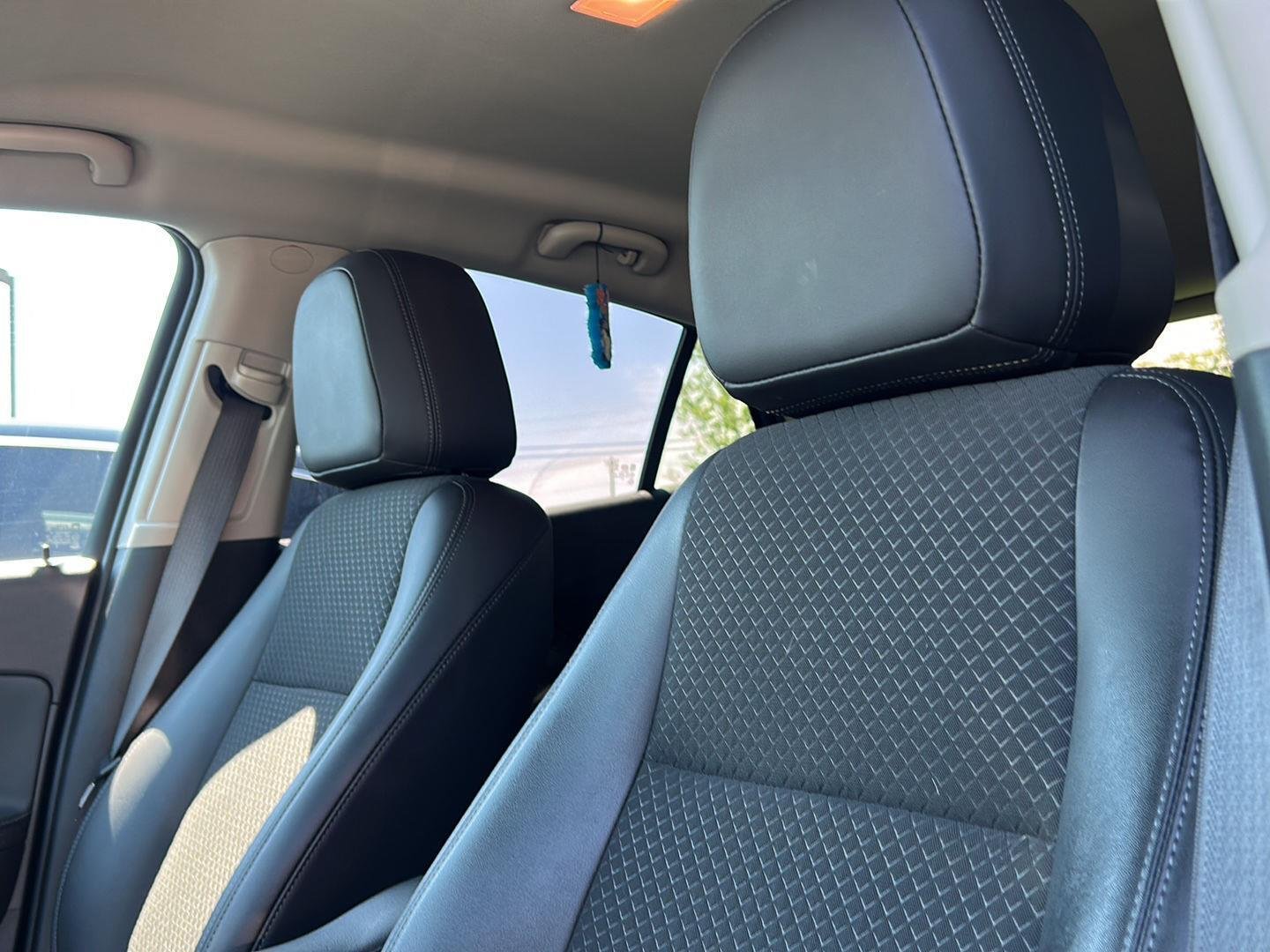 Used 2022 Quicksilver Metallic Buick Preferred image 4