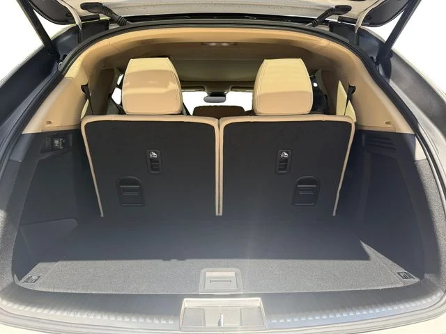 New 2026 Platinum White Pearl Acura Advance Package image 37