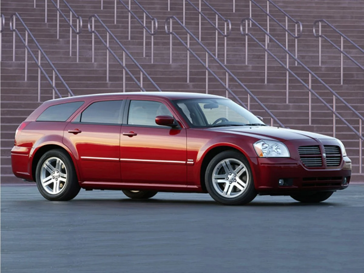 Used 2006 Silver Dodge R/T image 1