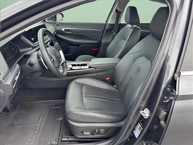 Used 2023 Gray Hyundai Limited image 6