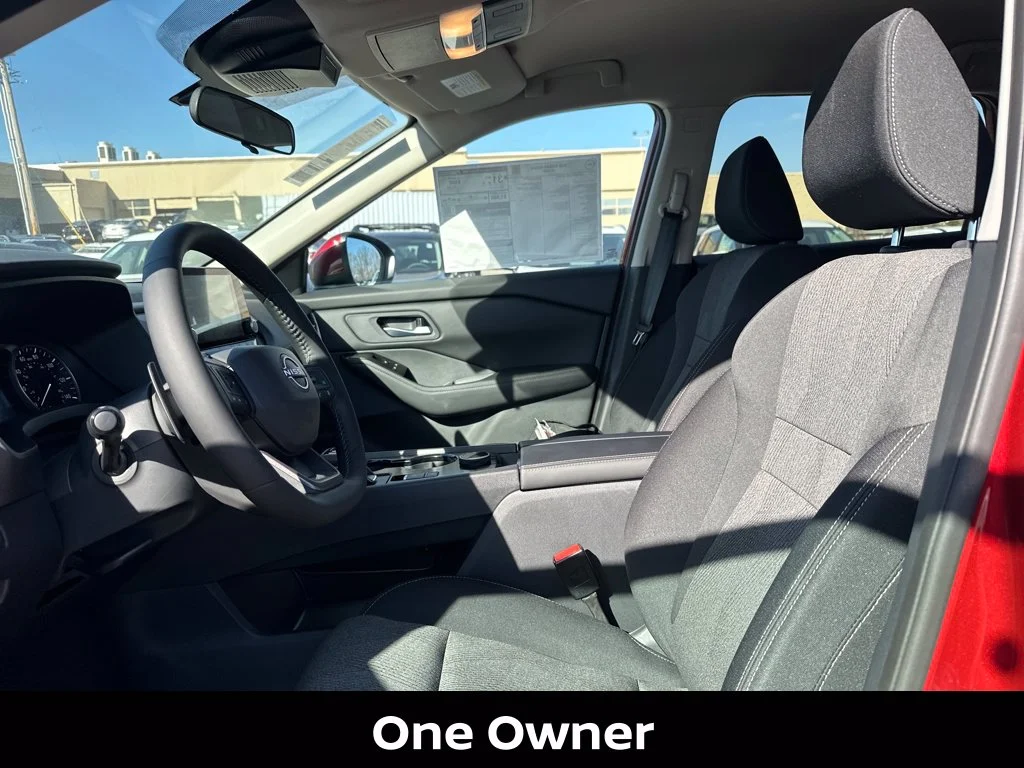 2026 Nissan Rogue SV - Photo 10
