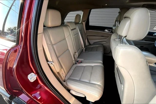 Used 2021 Red Jeep Limited image 25