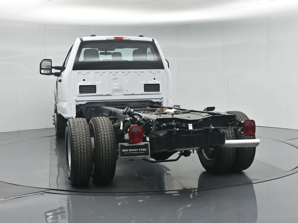New 2026 White Ford XL image 22