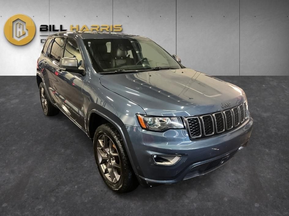 Used 2021 Blue Jeep Limited image 9