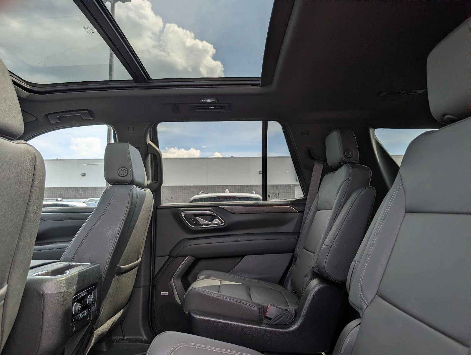 Used 2024 Dark Ash Metallic Chevrolet LT image 9