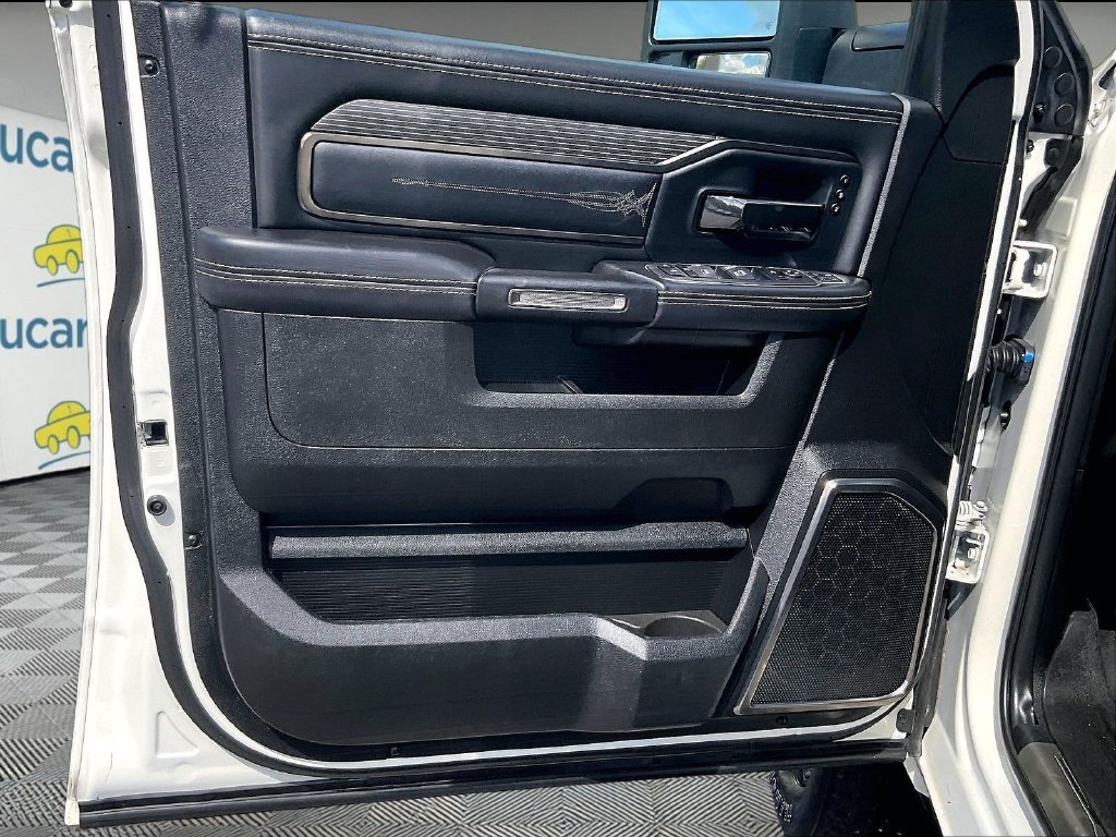 Used 2023 White Ram Limited image 9