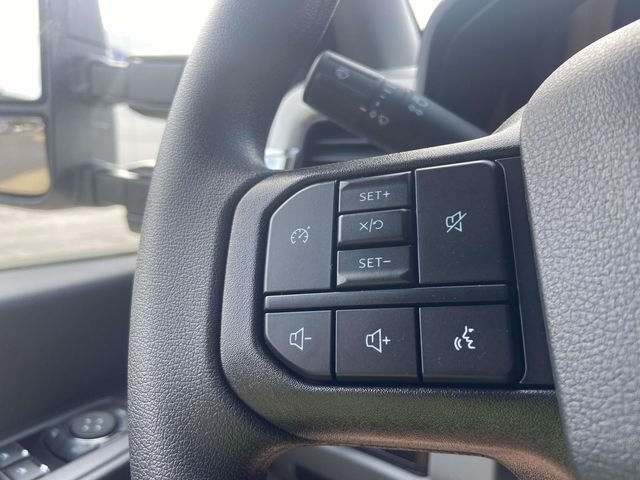 New 2026 Oxford White Ford XL image 35