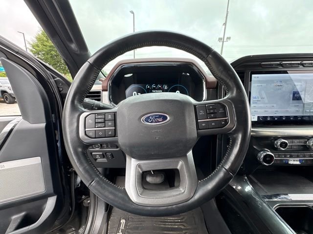 Used 2022 Agate Black Metallic Ford Lariat image 10