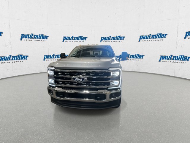 New 2027 Silver Ford XLT image 4