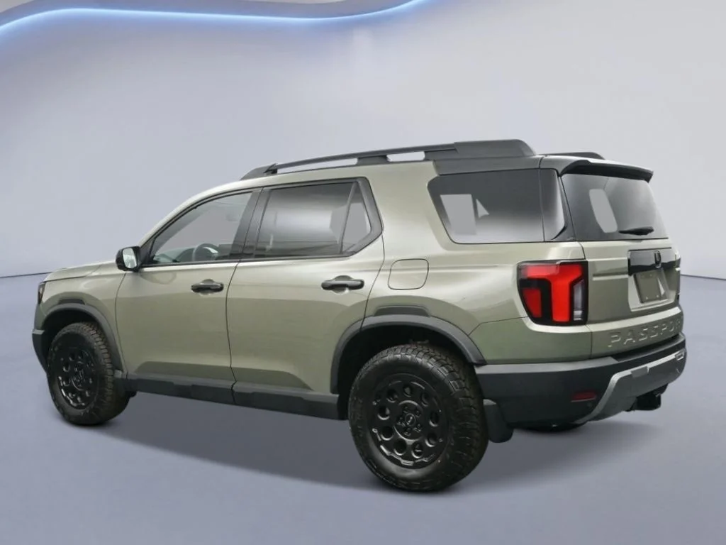 New 2026 Ash Green Metallic Honda Elite image 3