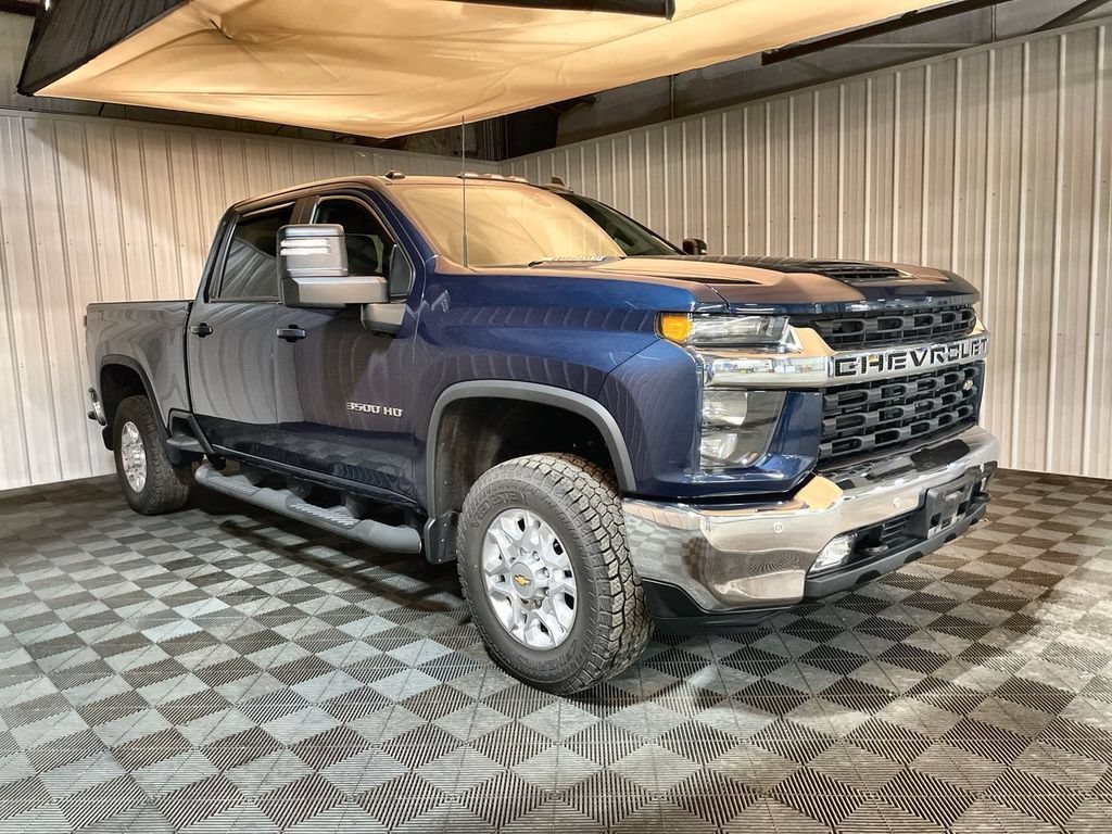 Used 2022 Northsky Blue Metallic Chevrolet LT image 2