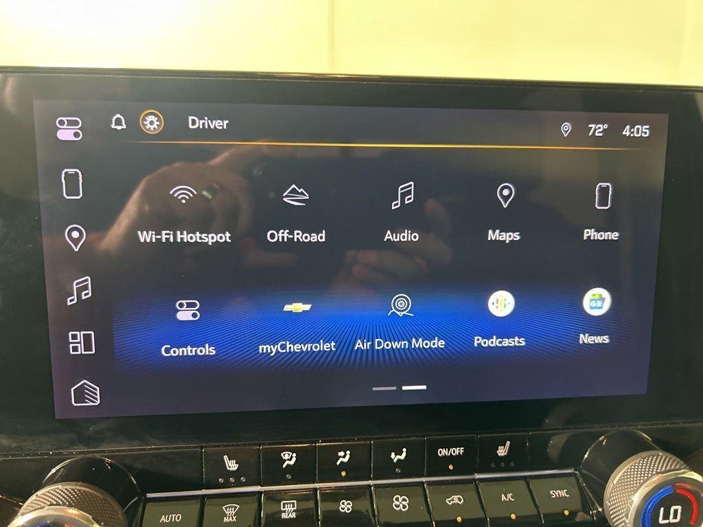 Used 2024 Sand Dune Metallic Chevrolet ZR2 image 18