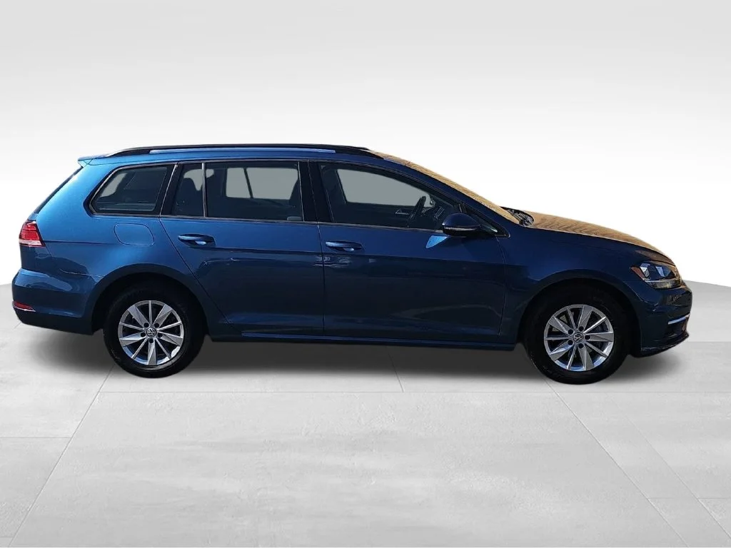 Used 2019 Blue Volkswagen S image 2