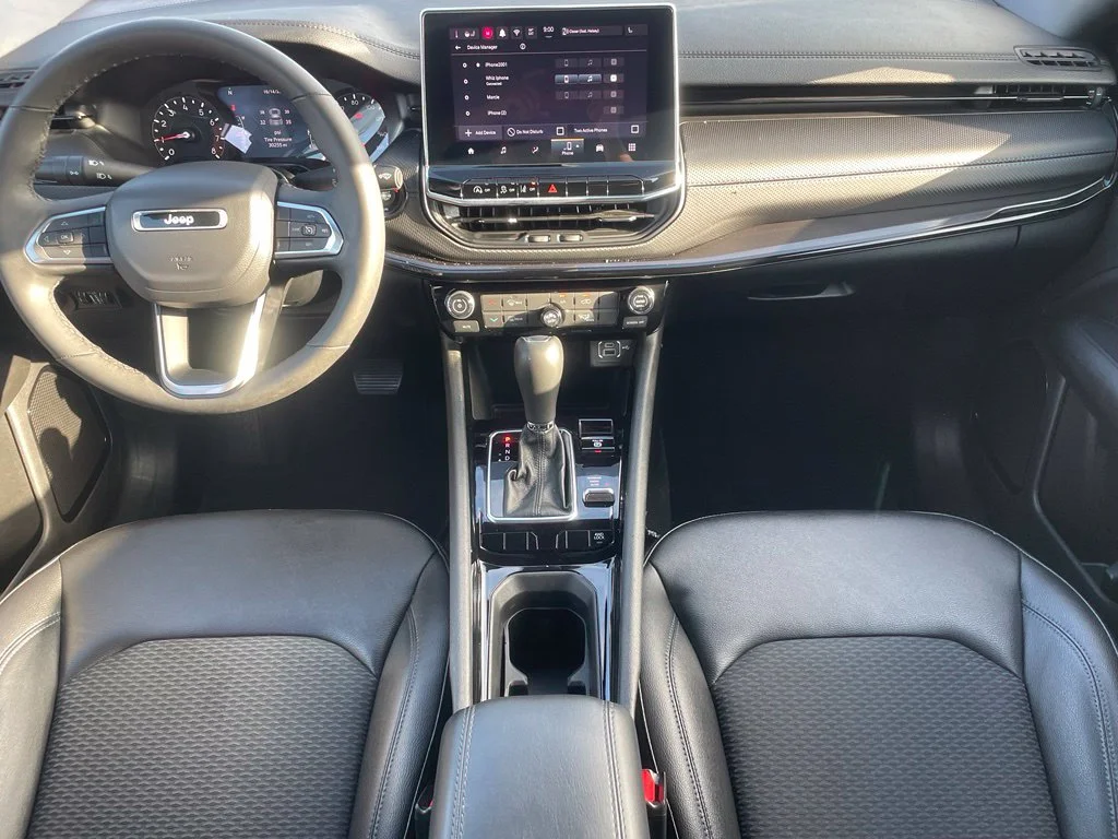 Used 2026 White Jeep Latitude image 15