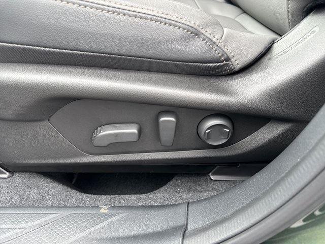 2026 Subaru Outback Limited - Photo 10