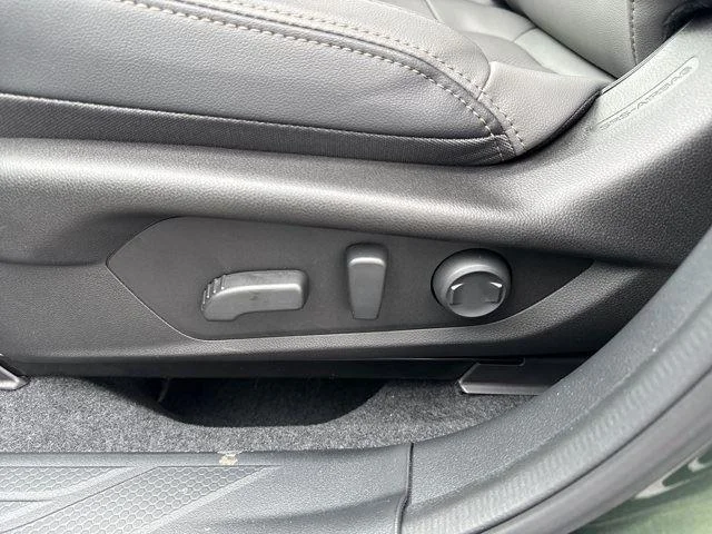 2026 Subaru Outback Limited - Photo 10