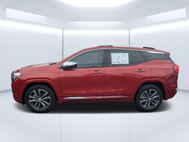 Used 2018 Red GMC Denali image 7