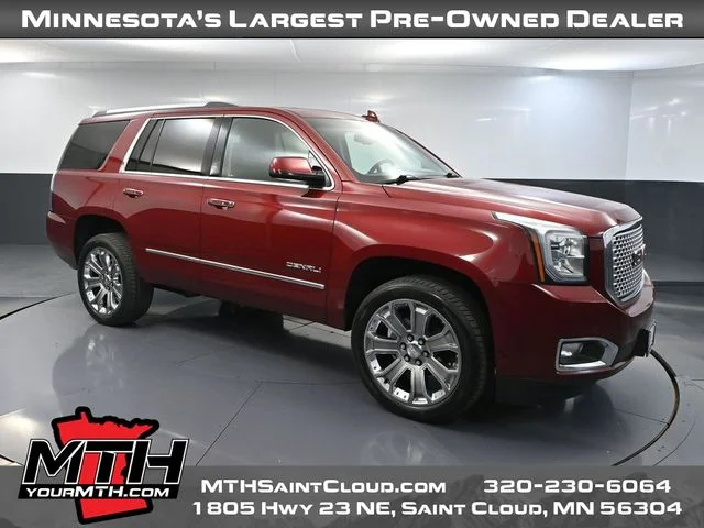 2017 GMC Yukon 4WD Denali's photo
