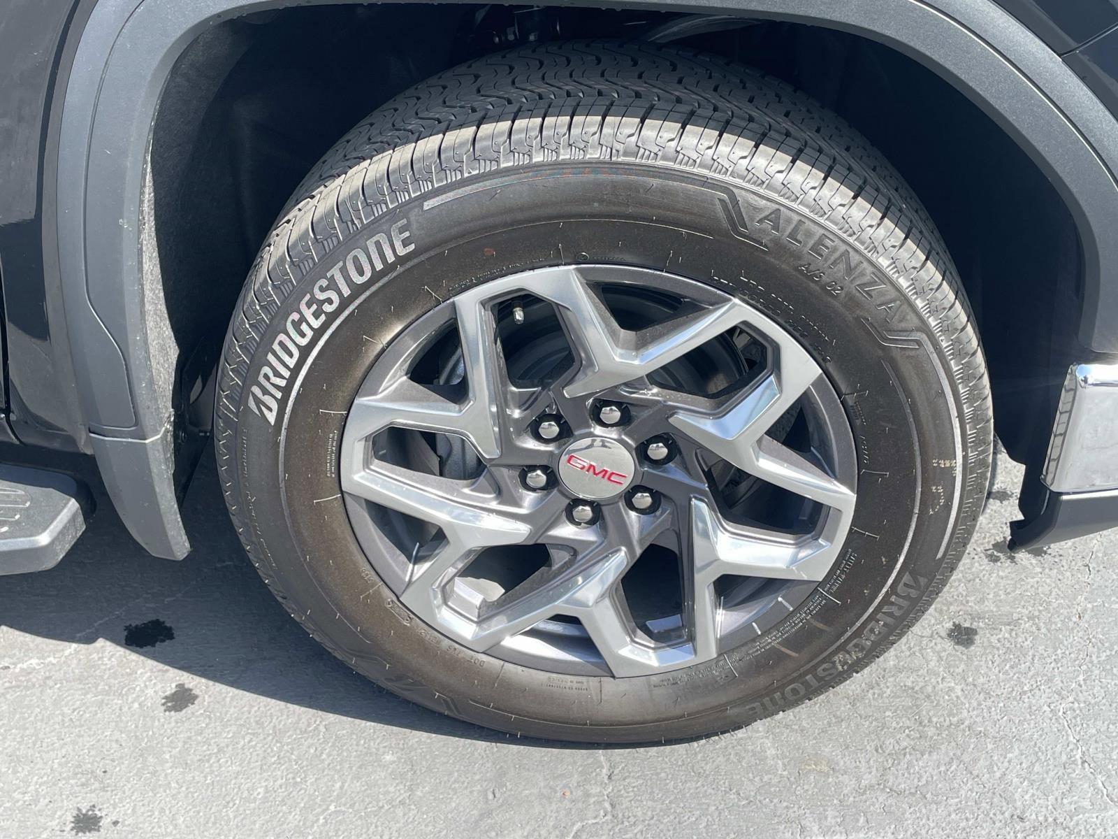 2026 GMC Sierra 1500 SLT - Photo 30