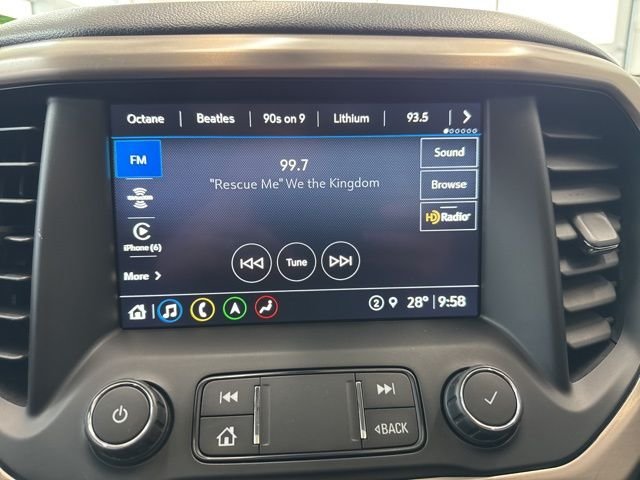 2021 GMC Acadia Denali - Photo 24