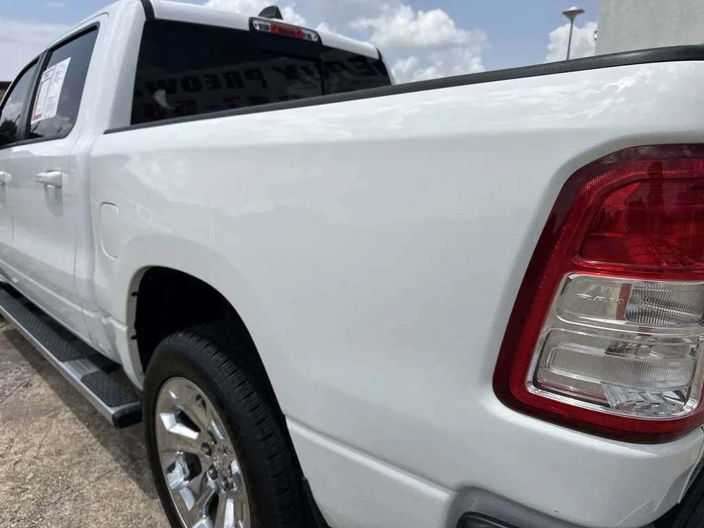 Used 2022 White Ram Big Horn/Lone Star image 16