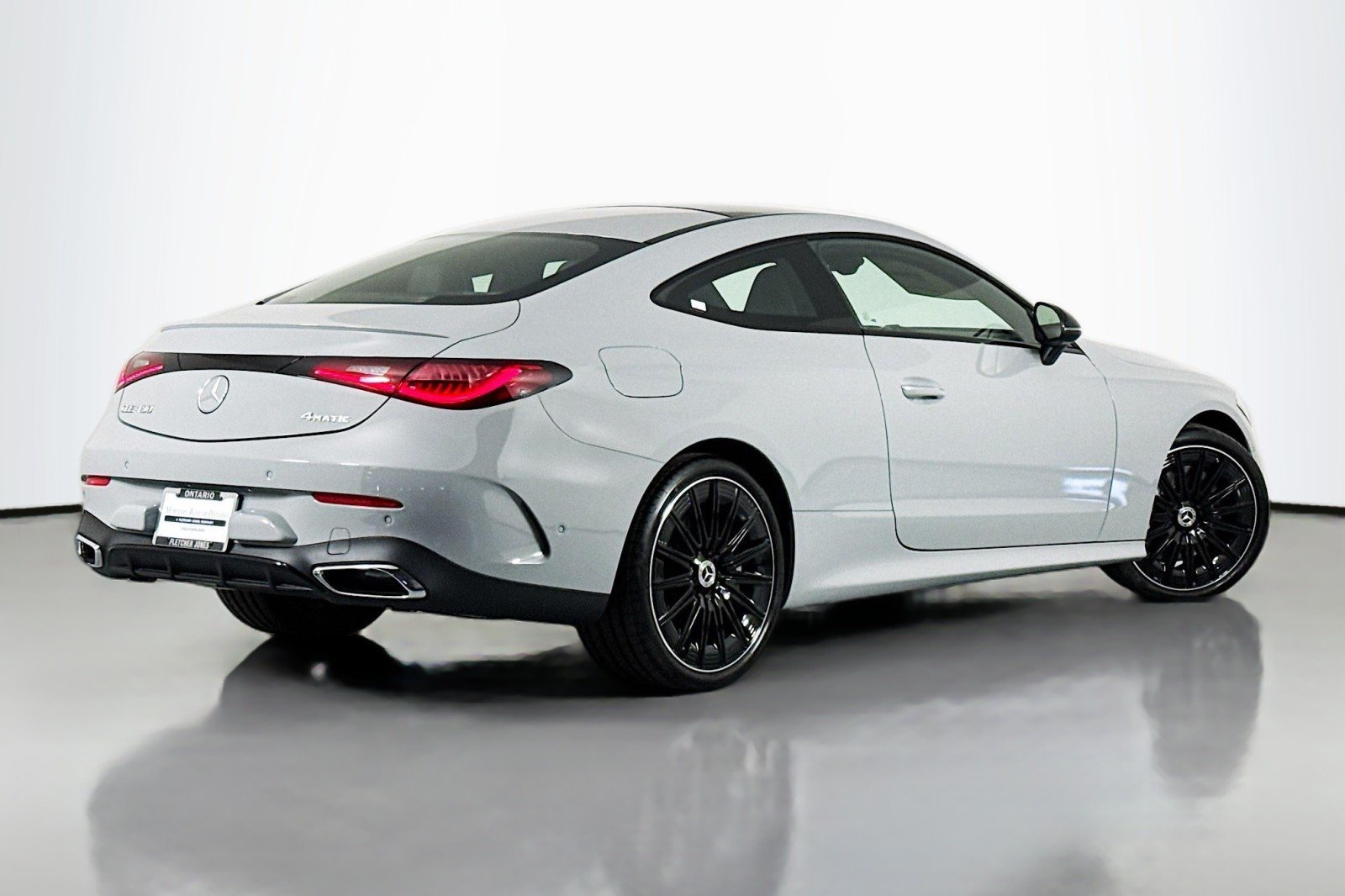 New 2026 MANUFAKTUR Alpine Grey Metallic Mercedes-Benz CLE 450 4MATIC® Coupe image 11