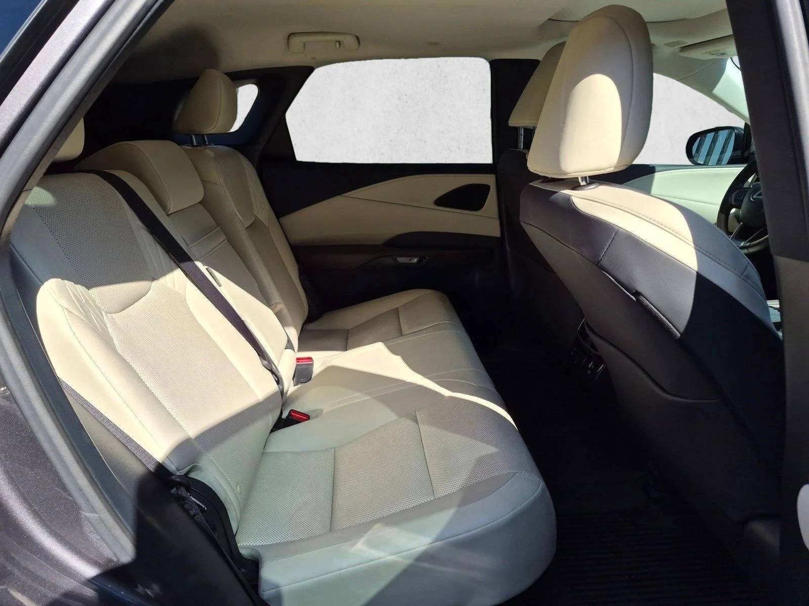 Used 2024 Cloudburst Gray Lexus RX 350 Premium image 20
