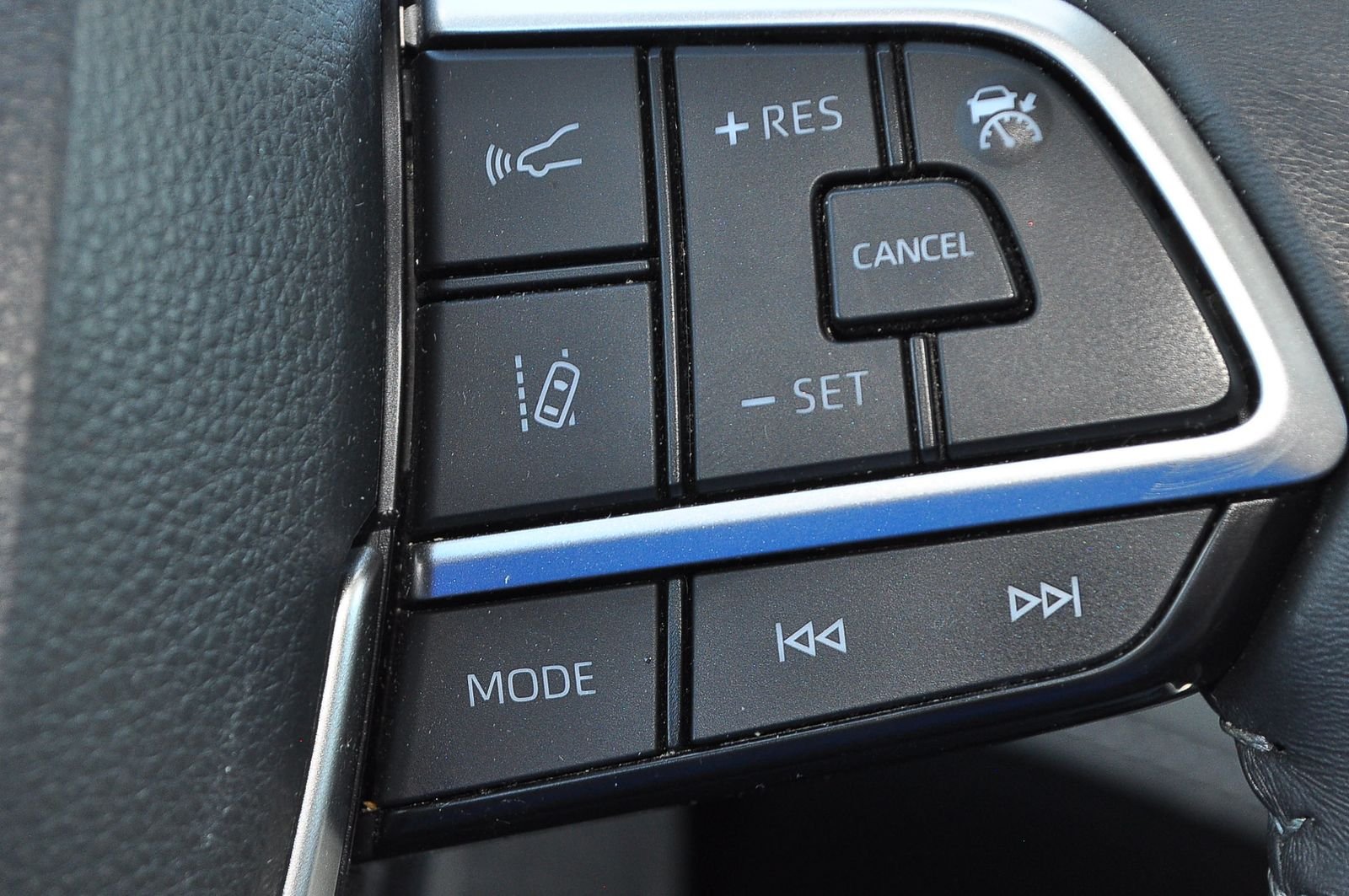 Used 2023 Gray Toyota XLE image 30