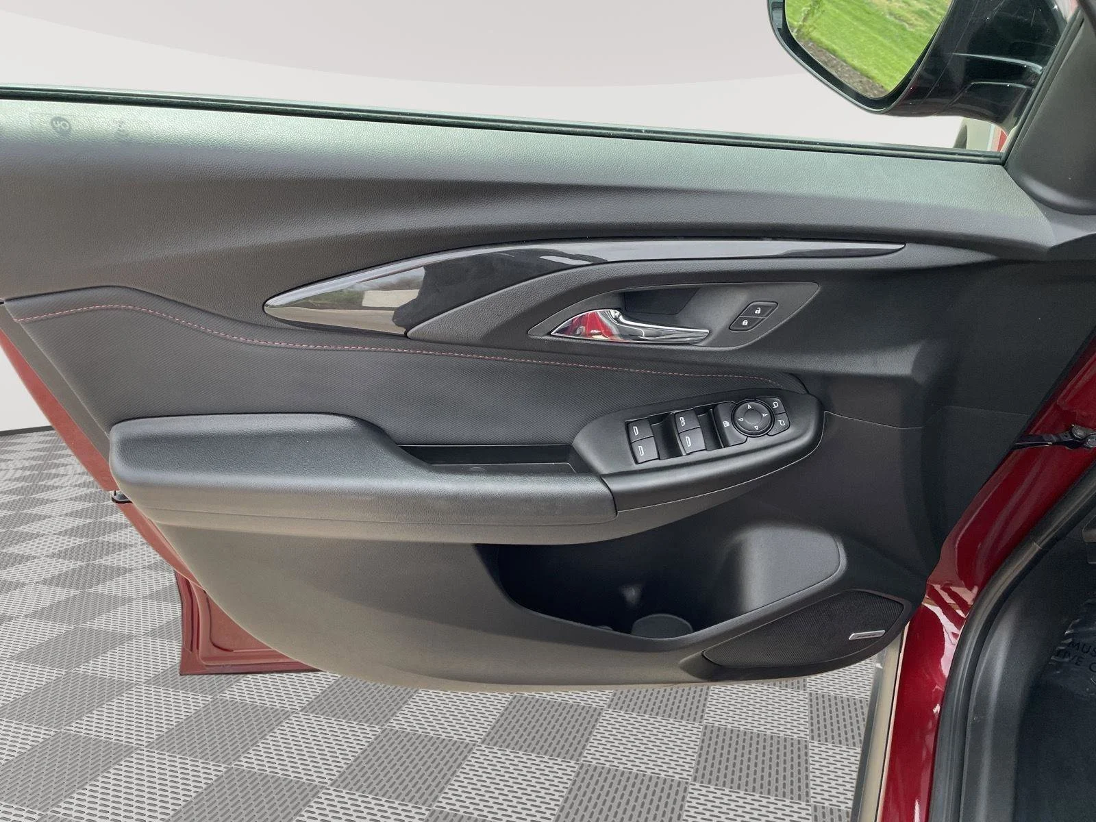Used 2022 Crimson Metallic Chevrolet RS image 19