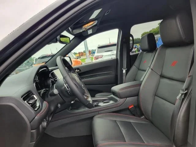 New 2027 Pitch-Black Exterior Paint Dodge GT PLUS image 5