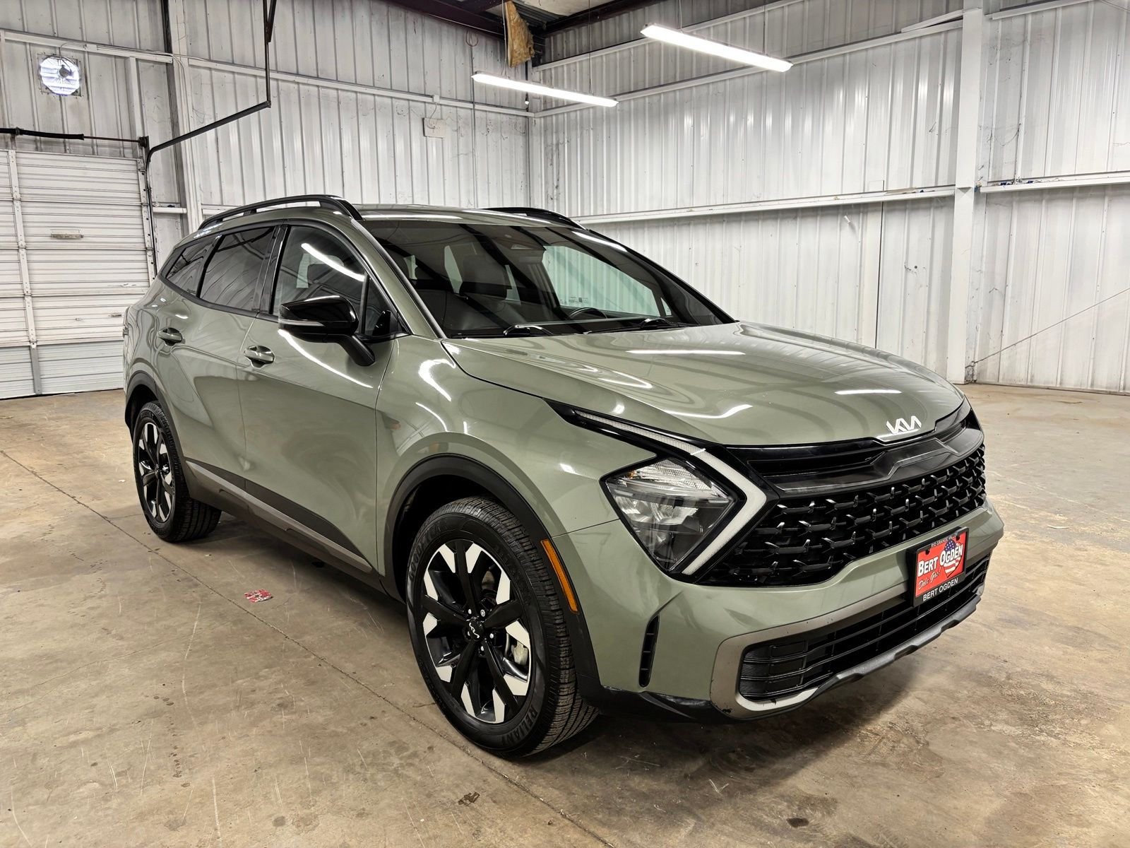 Used 2023 Green Kia X-Line image 1