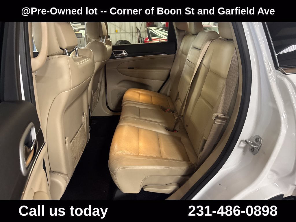 Used 2020 White Jeep Limited image 27