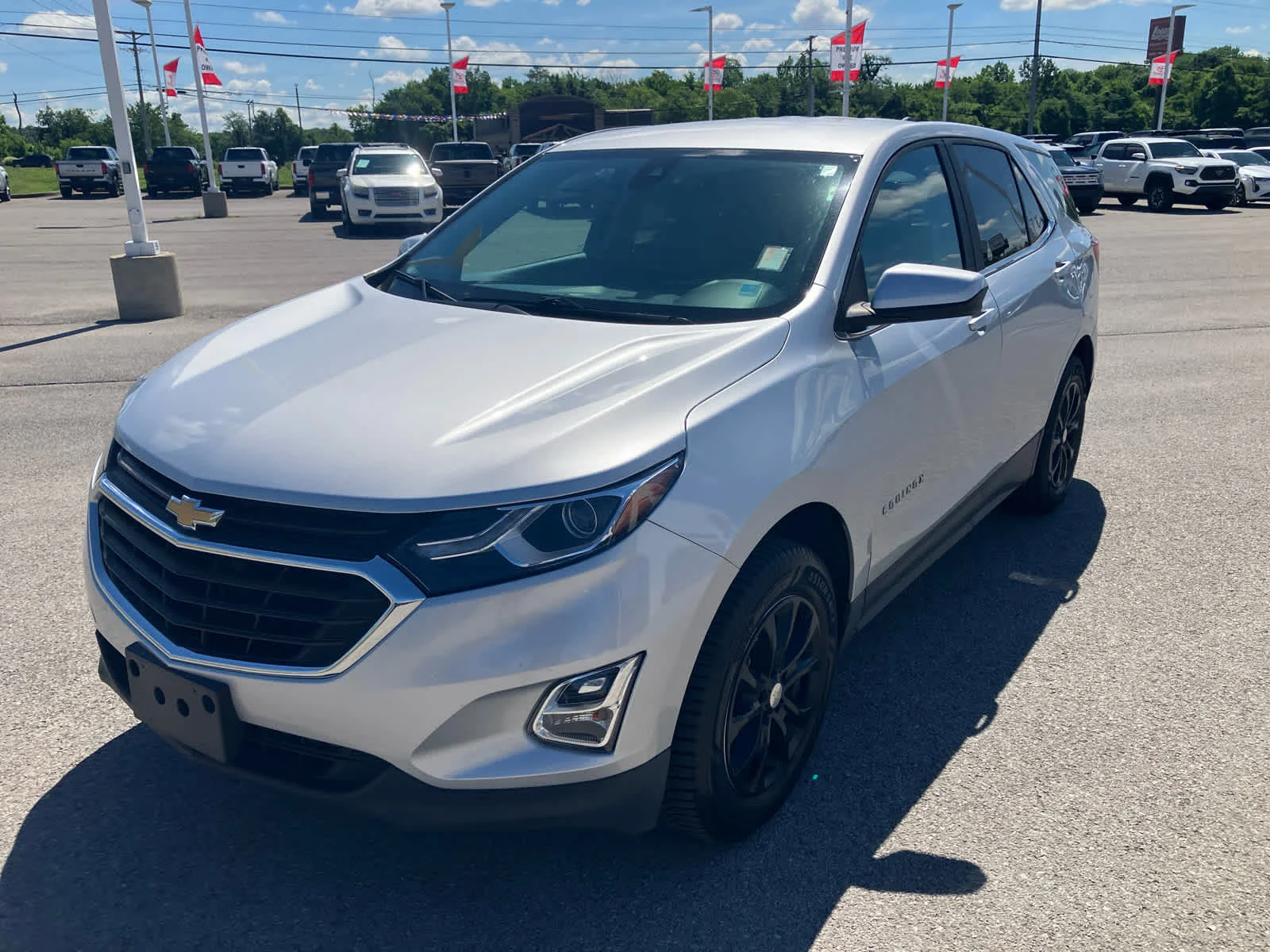 Used 2021 Silver Ice Metallic Chevrolet LT image 3