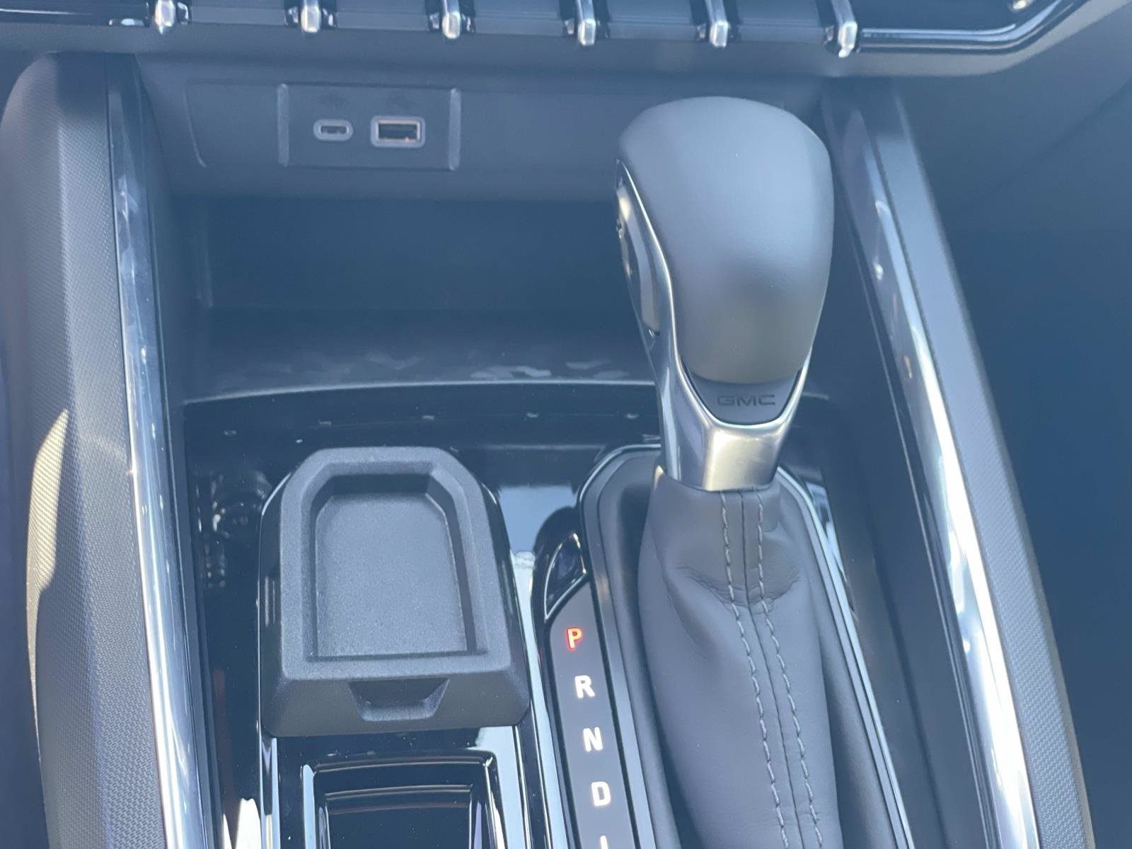 New 2026 Summit White GMC Elevation image 17