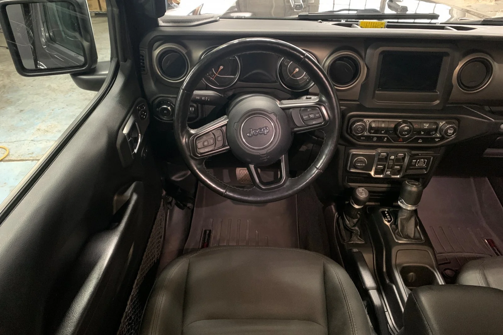 Used 2021 Crystal Metallic Jeep Unlimited Sport S image 16