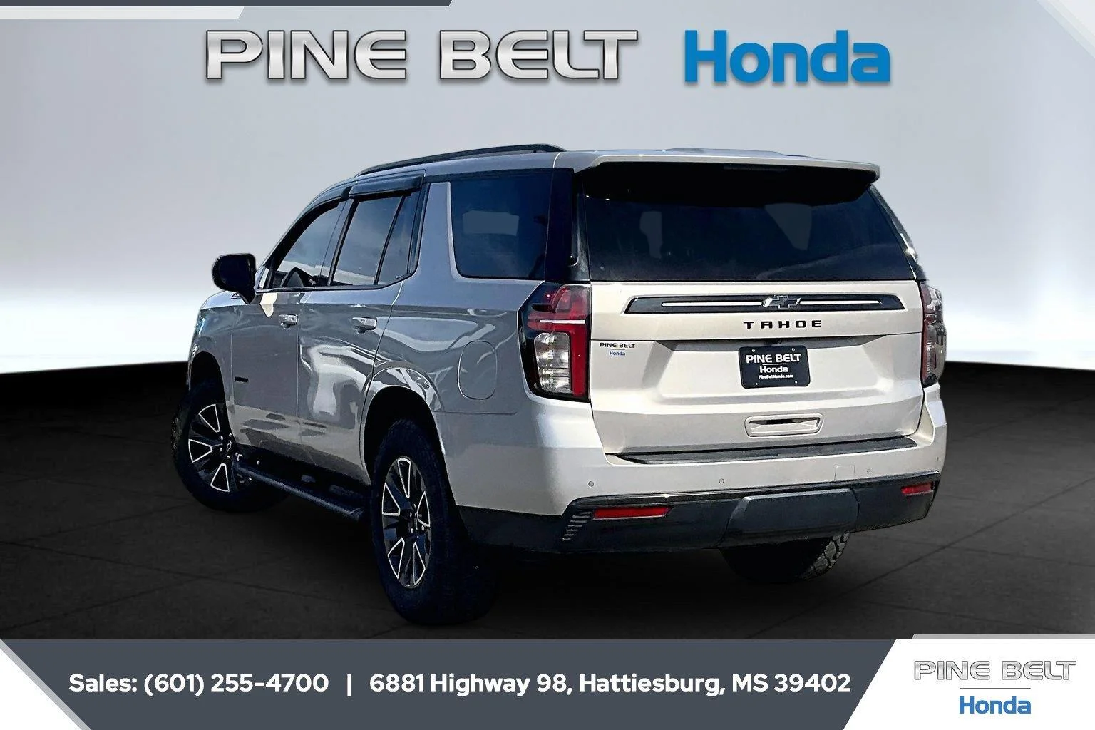 Used 2021 Empire Beige Metallic Chevrolet Z71 image 2