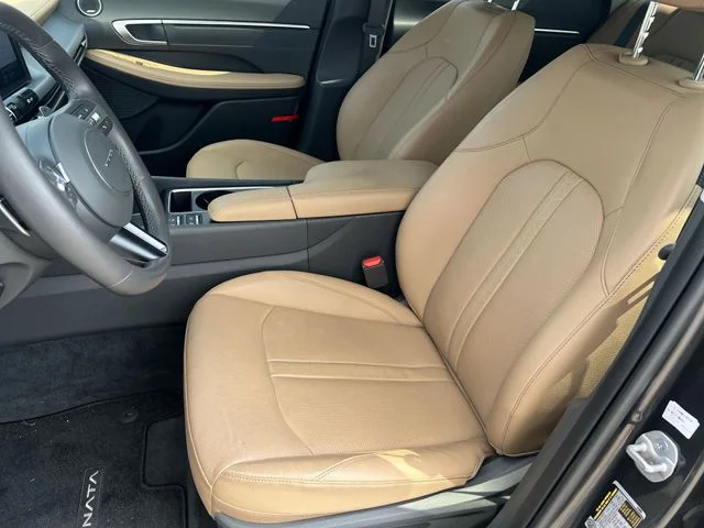 Used 2025 Gray Hyundai Limited image 35