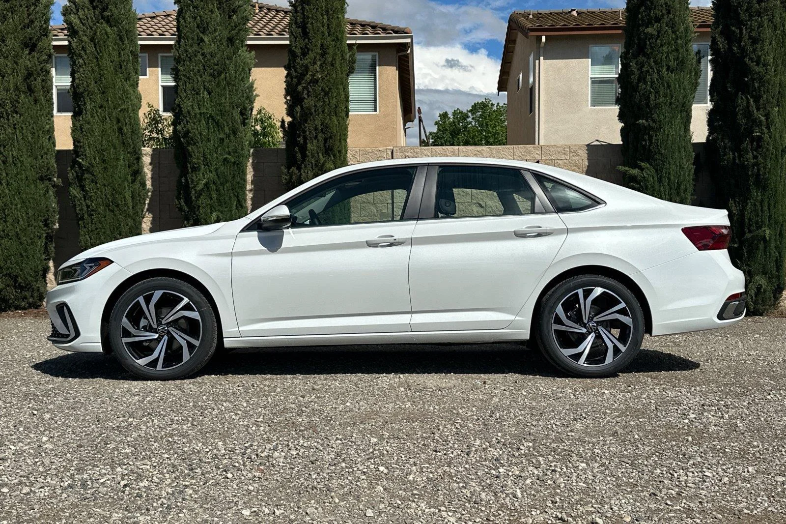 New 2026 Opal White Pearl Volkswagen SEL image 7
